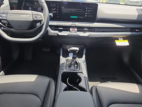 New 2026 Kia K4 EX FWD image 14