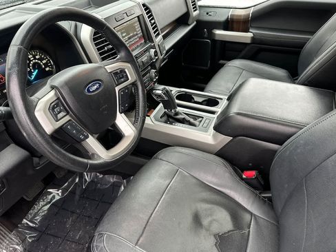 Used 2015 Ford F150 Lariat w/ Equipment Group 502A Luxury image 11