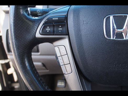 Used 2015 Honda Odyssey Touring image 27