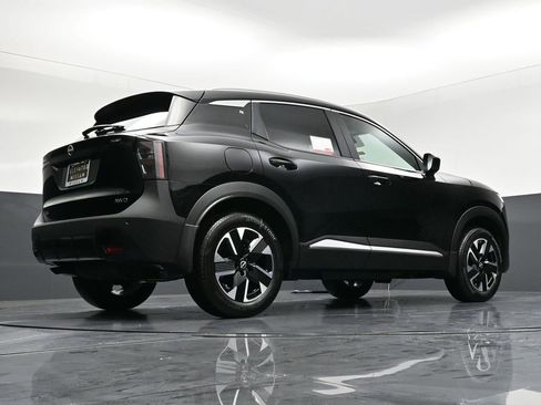 New 2026 Nissan Kicks SV AWD/4WD image 27