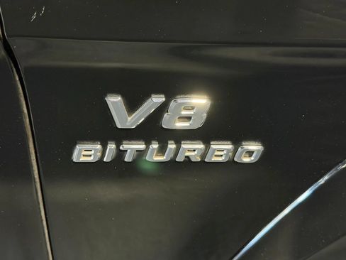 Used 2015 Mercedes-Benz GL 63 AMG 4MATIC image 33