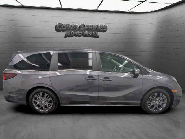 Used 2026 Honda Odyssey Touring image 8
