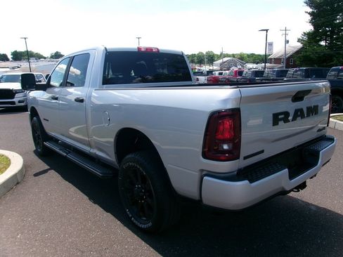 Certified 2026 RAM 2500 Big Horn AWD/4WD image 4