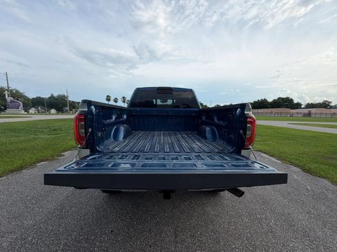 Used 2016 GMC Sierra 1500 SLT w/ Enhanced Driver Alert Package AWD/4WD image 7