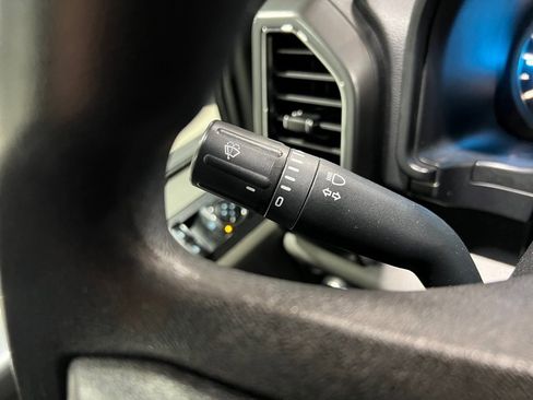 Used 2019 Ford F150 XLT w/ XTR Package image 37