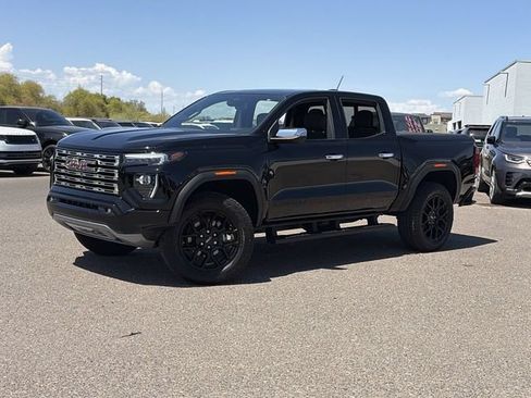 Used 2025 GMC Canyon Denali w/ LPO, Denali Black Edition AWD/4WD image 2