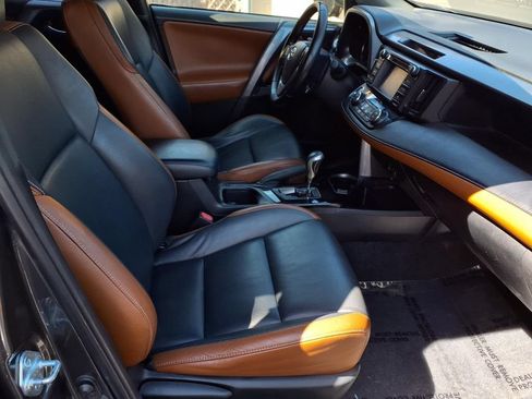 Certified 2017 Toyota RAV4 SE AWD/4WD image 25