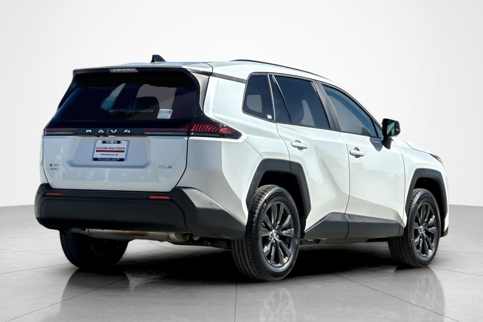Used 2026 Toyota RAV4 XLE Premium AWD/4WD image 5