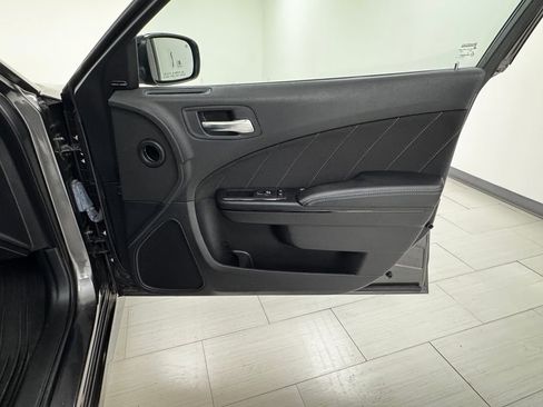 Used 2021 Dodge Charger R/T w/ Harman/Kardon Audio Group image 13