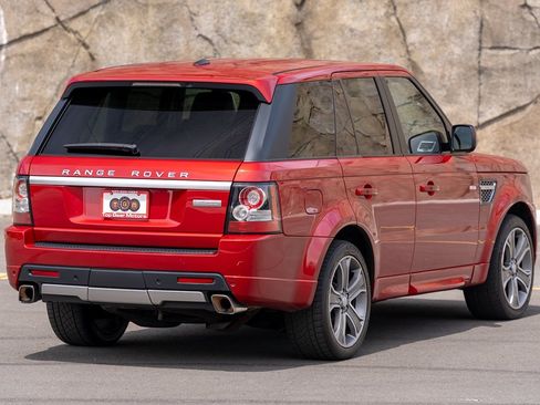 Used 2013 Land Rover Range Rover Sport Autobiography AWD/4WD image 17