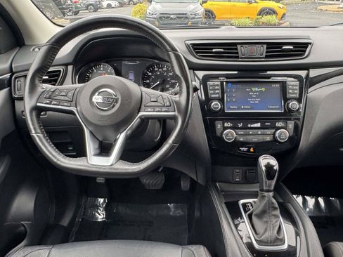 Used 2018 Nissan Rogue Sport SL w/ SL Premium Package AWD/4WD image 15