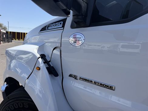 Used 2023 Ford F650 2WD Crew Cab Super Duty image 8