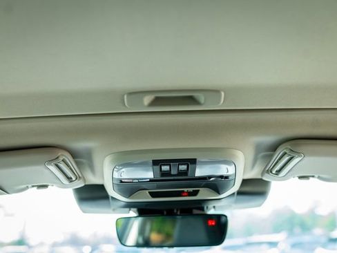 Certified 2024 Subaru Crosstrek 2.5i Limited w/ Crosstrek Mirror Package image 30