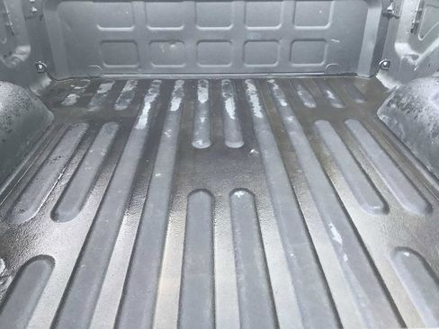 Used 2021 RAM 2500 Big Horn w/ Level 2 Equipment Group AWD/4WD image 14