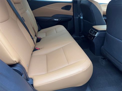 Used 2024 Lexus RX 350 Premium image 39