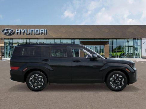 New 2026 Hyundai Santa Fe SE FWD image 7