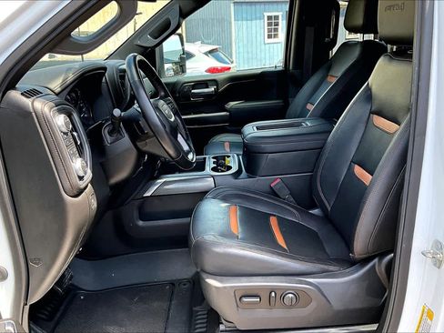 Used 2021 GMC Sierra 2500 AT4 AWD/4WD image 8
