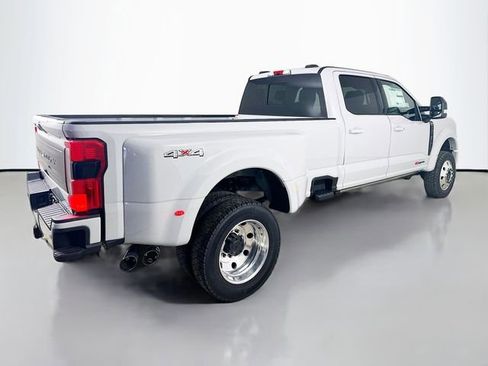 New 2026 Ford F450 Platinum image 7