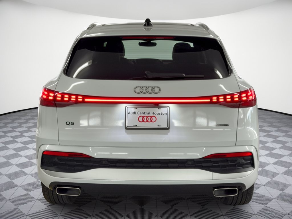 Used 2025 Audi Q5 Premium w/ Convenience Package AWD/4WD image 11