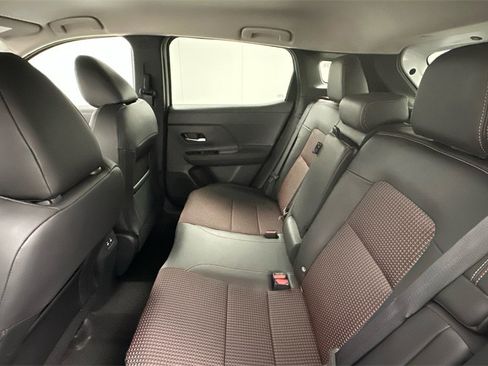 New 2025 Nissan Kicks SR image 10