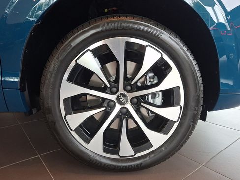 New 2026 Audi Q3 quattro 2.0T AWD/4WD image 5
