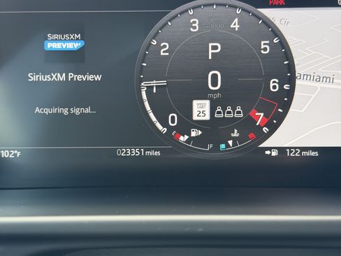 Used 2024 Land Rover Defender 110 X-Dynamic SE AWD/4WD image 30