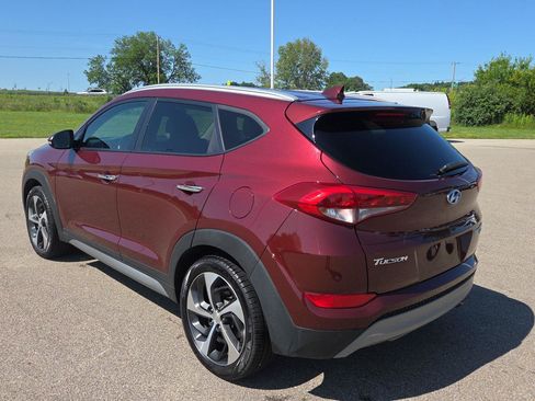 Used 2017 Hyundai Tucson Limited AWD/4WD image 3