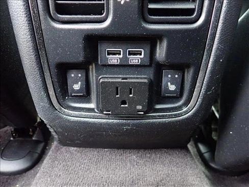 Used 2017 Jeep Grand Cherokee Limited w/ Luxury Group II image 9