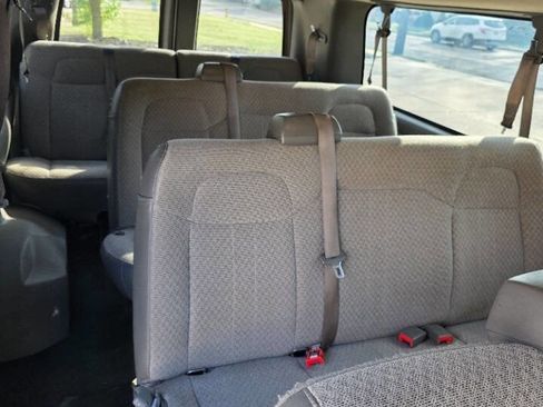 Used 2017 Chevrolet Express 3500 LT w/ LT Preferred Equipment Group image 13