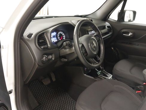 Used 2022 Jeep Renegade Altitude w/ Convenience Group AWD/4WD image 18