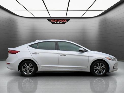 Used 2017 Hyundai Elantra Value Edition image 6