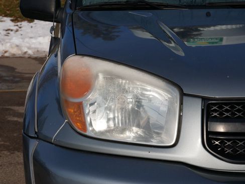 Used 2004 Toyota RAV4 4WD image 16