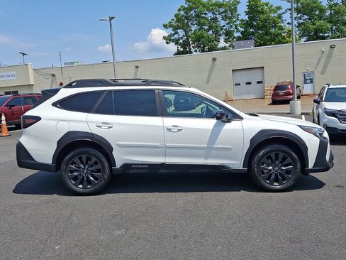 Certified 2023 Subaru Outback Onyx Edition AWD/4WD image 12
