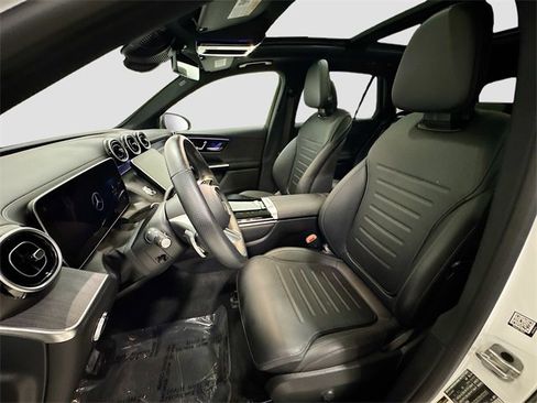 Certified 2024 Mercedes-Benz GLC 300 4MATIC image 22