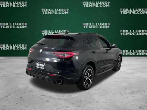 Used 2024 Alfa Romeo Stelvio Veloce image 7