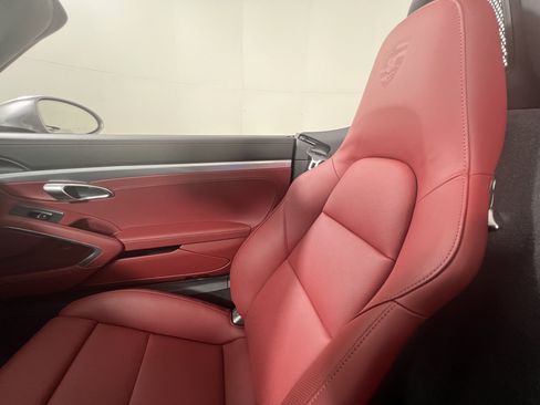 Certified 2025 Porsche 718 Boxster GTS RWD image 15
