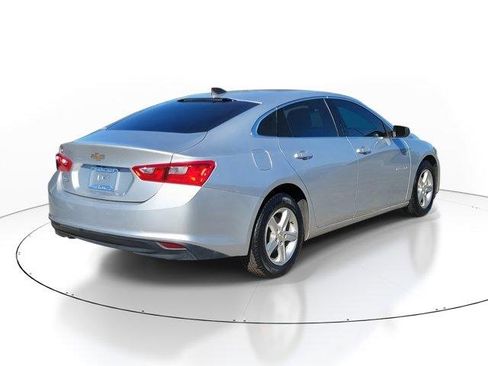 Used 2020 Chevrolet Malibu LS image 4