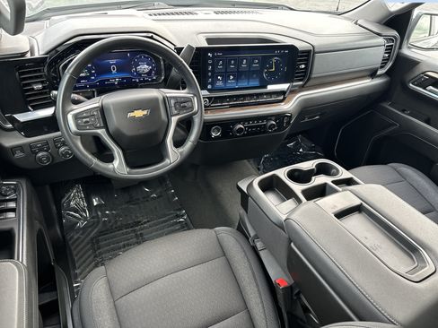 Certified 2023 Chevrolet Silverado 1500 LT AWD/4WD image 7