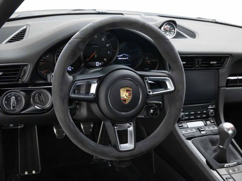Used 2018 Porsche 911 Carrera T RWD image 10