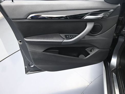 Used 2019 BMW X1 sDrive28i w/ Convenience Package image 13