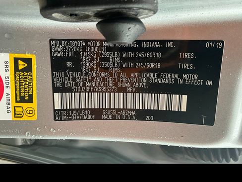 Used 2019 Toyota Highlander XLE AWD/4WD image 19