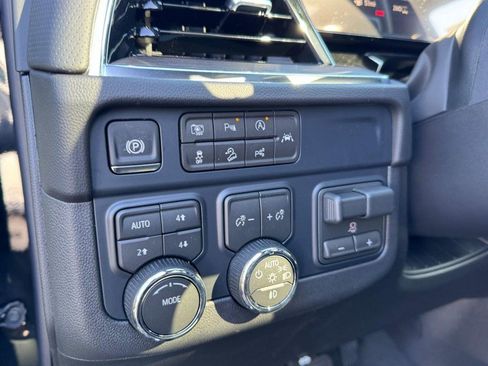 New 2026 Chevrolet Tahoe Premier image 13