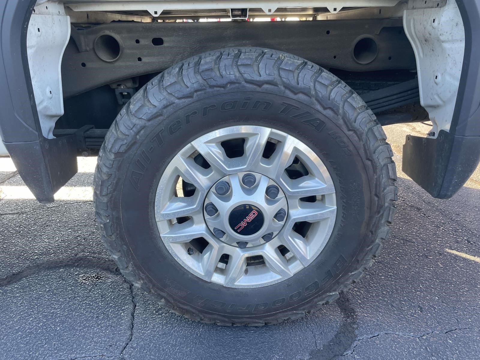 Used 2024 GMC Sierra 2500 SLE w/ SLE Value Package; AWD/4WD image 7