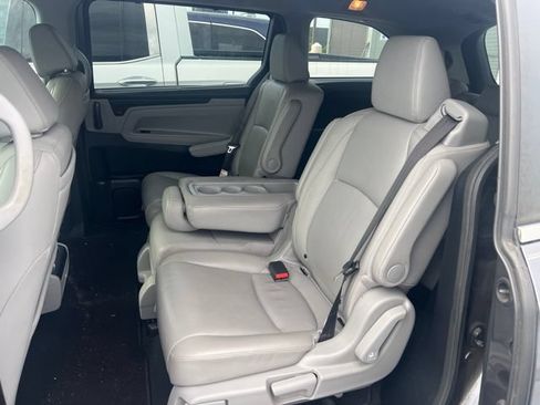 Used 2020 Honda Odyssey EX-L image 2