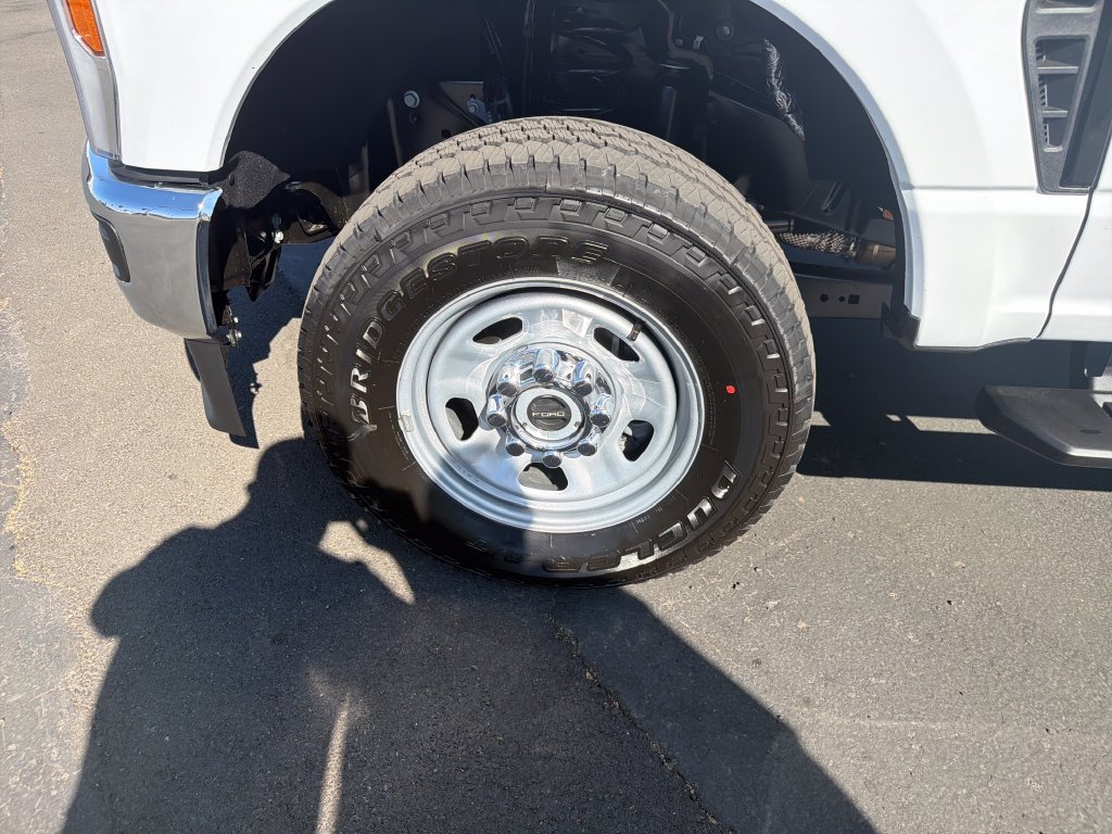 New 2027 Ford F350 XL w/ XL Chrome Package AWD/4WD image 23