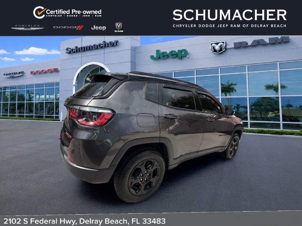 Certified 2023 Jeep Compass Trailhawk AWD/4WD image 7