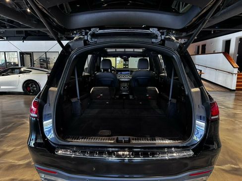 Used 2023 Mercedes-Benz GLS 450 4MATIC image 24