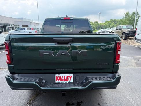 New 2026 RAM 1500 Express AWD/4WD image 5
