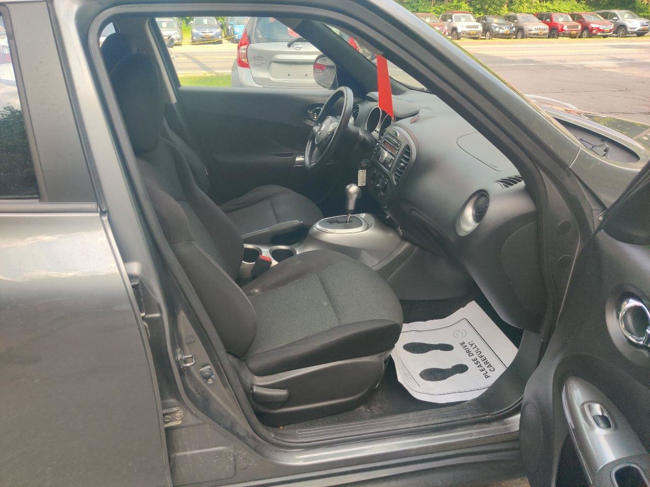 Used 2012 Nissan Juke S AWD/4WD image 15