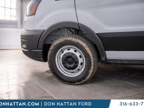 New 2026 Ford Transit 250 148 Medium Roof w/ Load Area Protection Package image 27